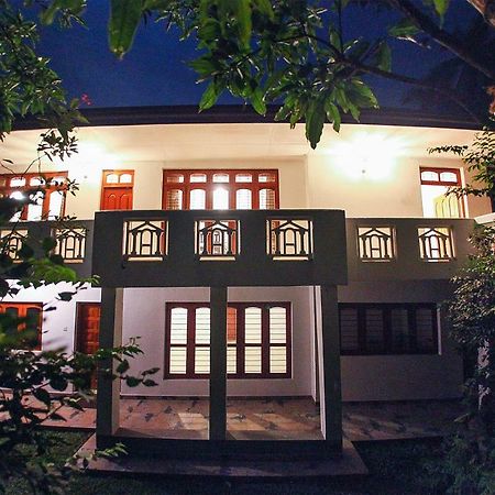 12 B Lewella Road, Kandy. Villa Dış mekan fotoğraf