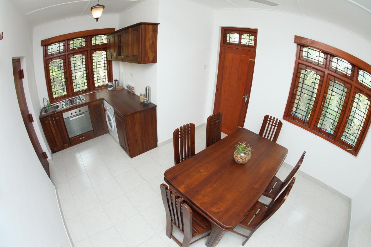 12 B Lewella Road, Kandy. Villa Dış mekan fotoğraf